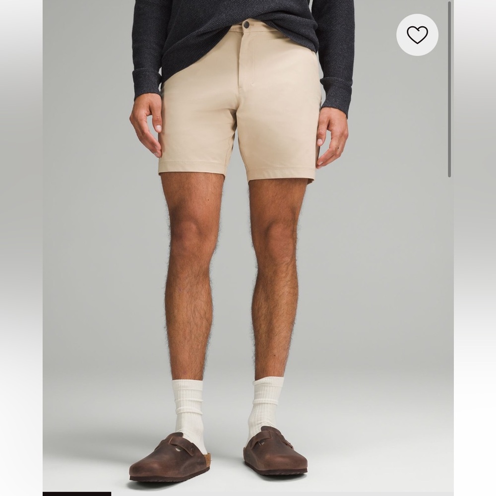 Men's khaki Lululemon commission short